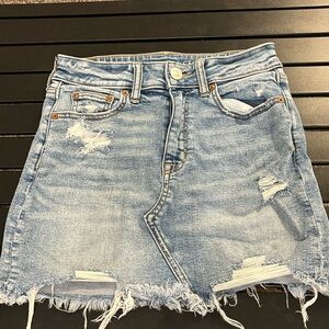 Light wash denim skirt